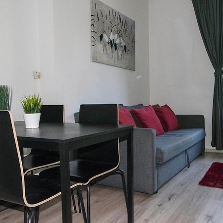 Old Cracow Apartment Mazowiecka 11 克拉科夫 外观 照片