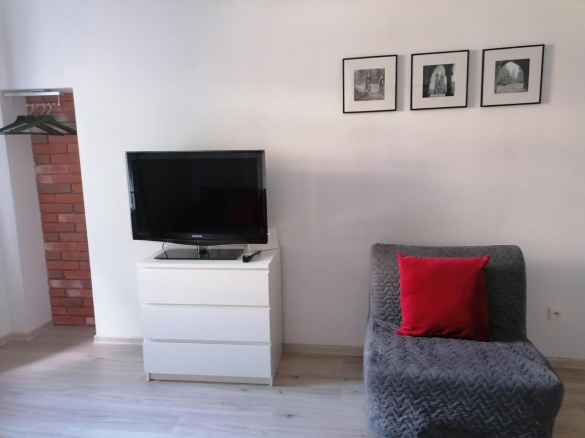 Old Cracow Apartment Mazowiecka 11 克拉科夫 外观 照片